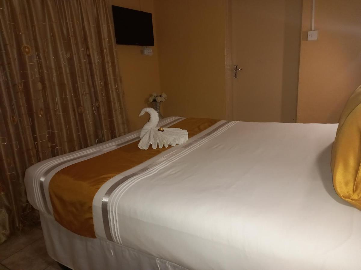 Rest Shade Bed And Breakfast Palapye Extérieur photo